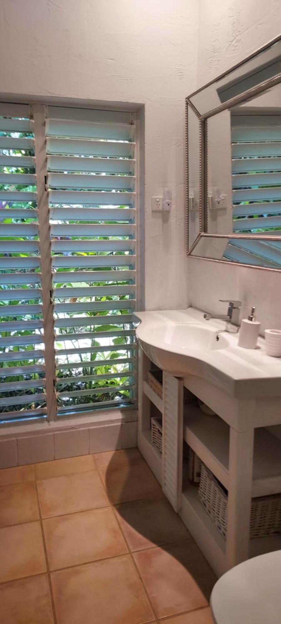 Beauty Tiny Walk To Sea Villa Port Douglas Exterior photo